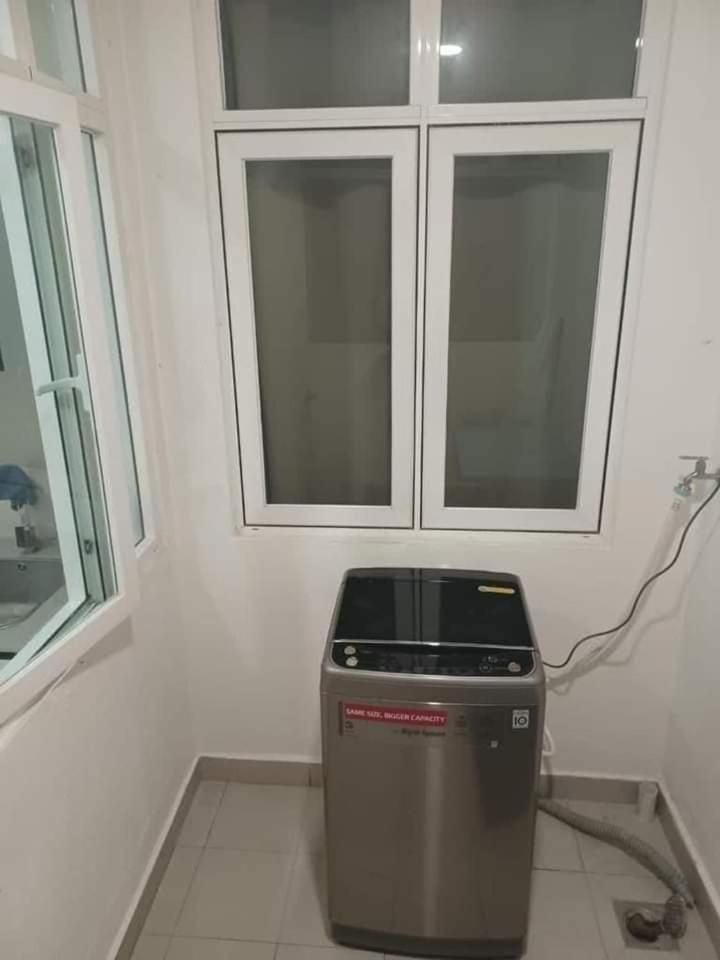 Happylucky 3room Sg Besi Pangsapuri
